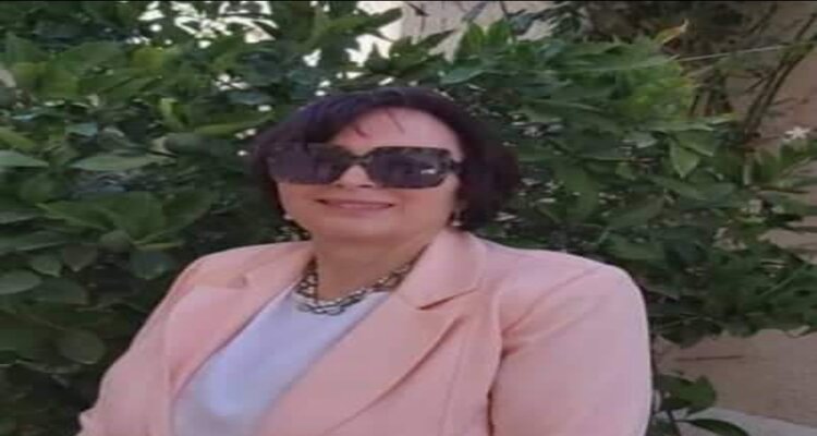 "بين شحن الذاكرة وشحذ العقول"